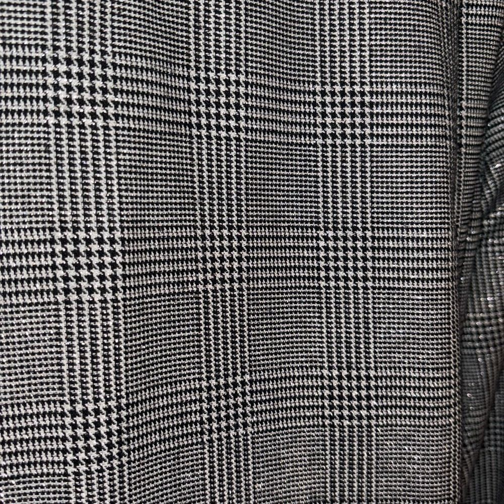 Sparkle and shine in this vintage coat from David Warren New York. Size 8. - Picture 7 of 15